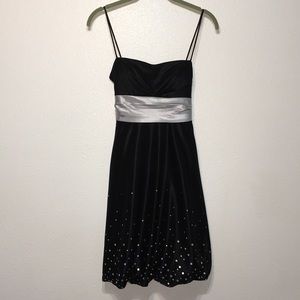 Evening dress by Jump Apparel 5/6